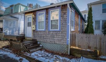 5 Bowles Ave, Bar Harbor, ME 04609