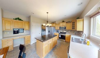 16665 Lakeville Xing, Westfield, IN 46074