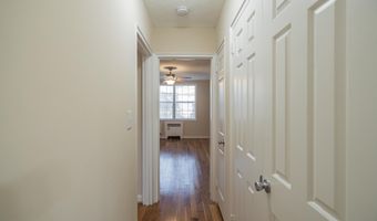 214 N GEORGE MASON Dr 214-4, Arlington, VA 22203