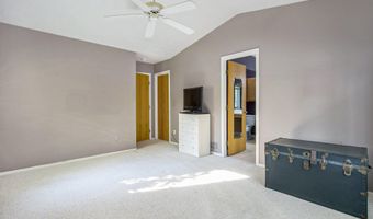 572 Trego Cir, Ann Arbor, MI 48103
