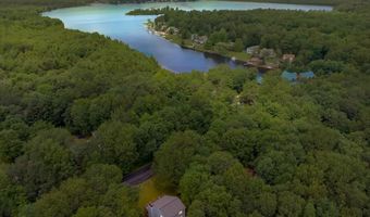 748 Towamensing Trl, Albrightsville, PA 18210