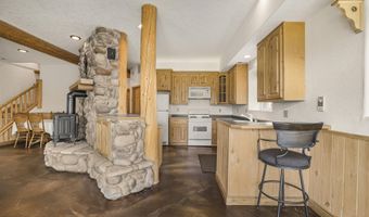 244 BLACK MOUNTAIN Ln, Alpine, WY 83128