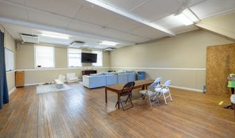 517 West St, Bristol, CT 06010