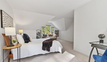 26 Overlook Dr, Acton, MA 01720