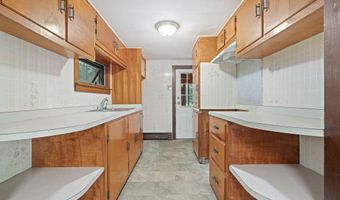219 Mouse Ln, Alfred, ME 04002