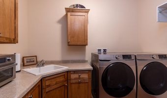 1101 W STARVIEW Ct, Appleton, WI 54913
