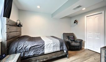 6 LOBELL Rd, Abbottstown, PA 17301