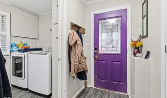 34 Colony Rd, Anderson, IN 46011