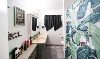 908 Bear Valley Pkwy, Escondido, CA 92025