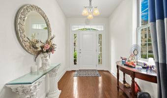 22565 WINDSOR LOCKS Sq, Ashburn, VA 20148