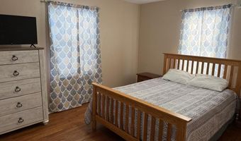 81 N GREENWICH St, Alloway, NJ 08001