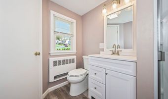 287 Hull St, Bristol, CT 06010