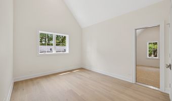 227 S Mitchell Ave, Arlington Heights, IL 60005