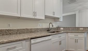5053 DONOVAN Dr, Alexandria, VA 22304