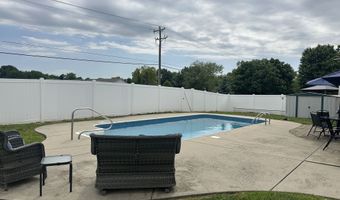 8291 Westcliffe Dr, Avon, IN 46123