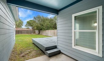 1009 S 10th St, Aransas Pass, TX 78336