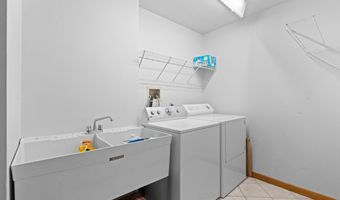 5418 5th Ave, Altoona, PA 16602