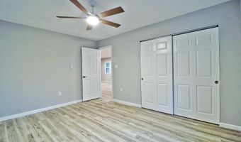 11 Pomona Dr, Barnegat, NJ 08005