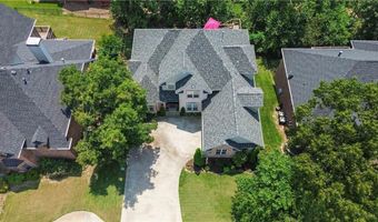 3906 NE Cadbury Ave, Bentonville, AR 72712
