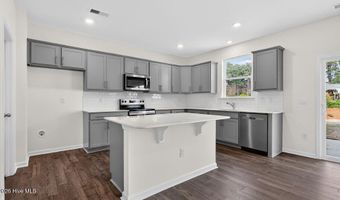 673 Wilder Bloom Path, Aberdeen, NC 28315