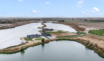 Lake Front Ln, Caldwell, ID 83607