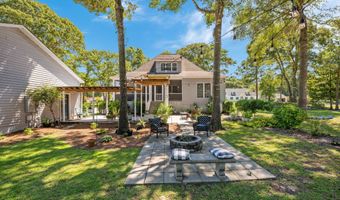 754 Hardison Dr, Arapahoe, NC 28510