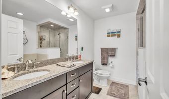 47 Copper Square Dr, Bethel, CT 06801