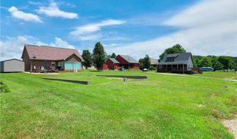 8998 W Rogers Ln, Eckerty, IN 47513