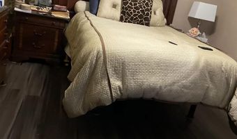 214 Shady Oaks Dr, Aberdeen, MS 39730