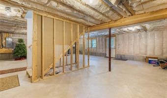 78 Ginger Trl, Coventry, RI 02816