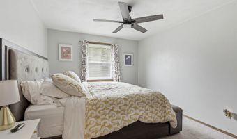 2605 W BIG BEND Dr, Appleton, WI 54914