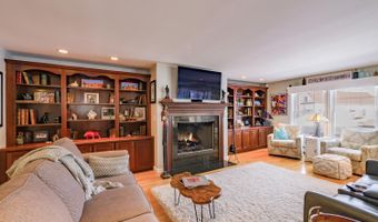 130 Bayside Dr, Belfast, ME 04915