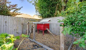 165 25th Ave SE, Albany, OR 97322