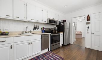 7 Pleasant Vw, Jamestown, RI 02835