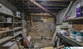 1138 W Maple St, Allentown, PA 18102