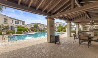 2477 W MARKET Pl 34, Chandler, AZ 85248