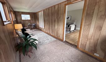 47 Field Ave, Auburn, ME 04210