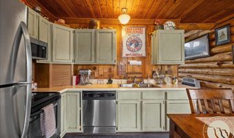 686 Highway 72, Belfry, MT 59008