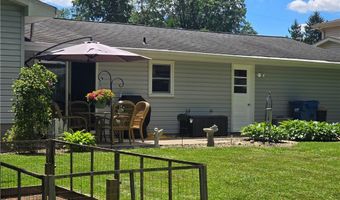 4320 Wedgewood Dr, Austintown, OH 44511