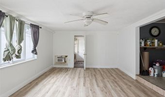 13602 PALM Dr, Astatula, FL 34705