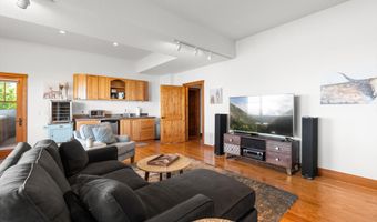 16428 Sunset Heights Dr, Bigfork, MT 59911