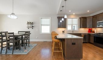 57 Blackstone Dr, Raymond, NH 03077