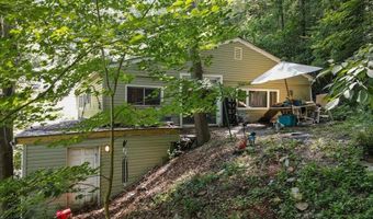 6680 Haasadahl Rd, Allentown, PA 18106