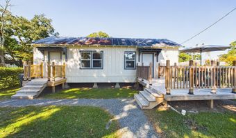 706 S St Charles St, Abbeville, LA 70510