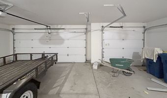 930 Penstock Ct, Avon, IN 46123