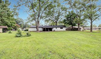 996 Hacienda Dr, Benton, AR 72019
