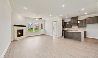 203 Links Ct, Heath, TX 75032
