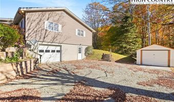 762 George Eggers Rd, Banner Elk, NC 28604