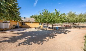 34554 Koontz Rd, Agua Dulce, CA 91390