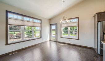 3758 N WAYSIDE Ln, Appleton, WI 54913